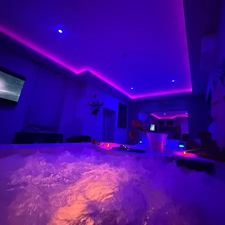 Jacuzzi & Sauna